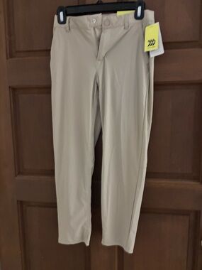 Women's Khaki Straight-Leg Chinos